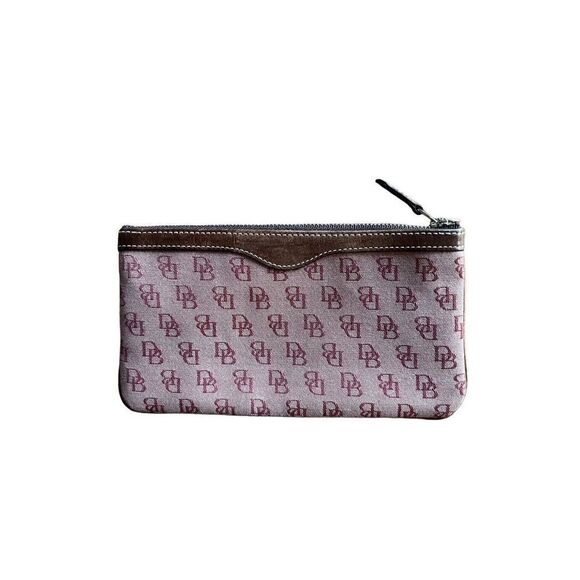Dooney & Bourke Zip Top Pouch/Wristlet/Wallet Burgundy Signature Leather Trim - Picture 2 of 6